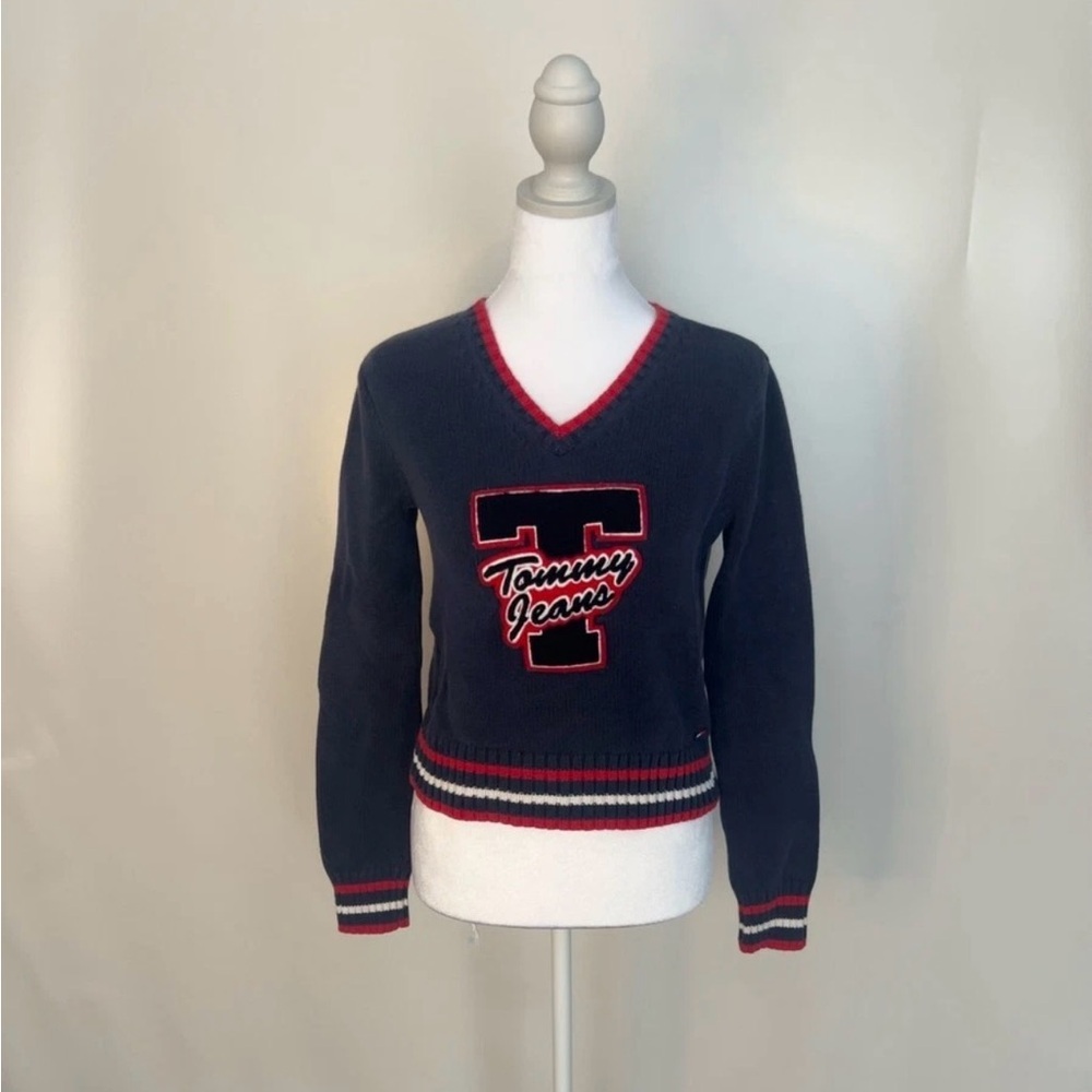 Tommy Hilfiger V-Neck Sweater in Navy with Red Details